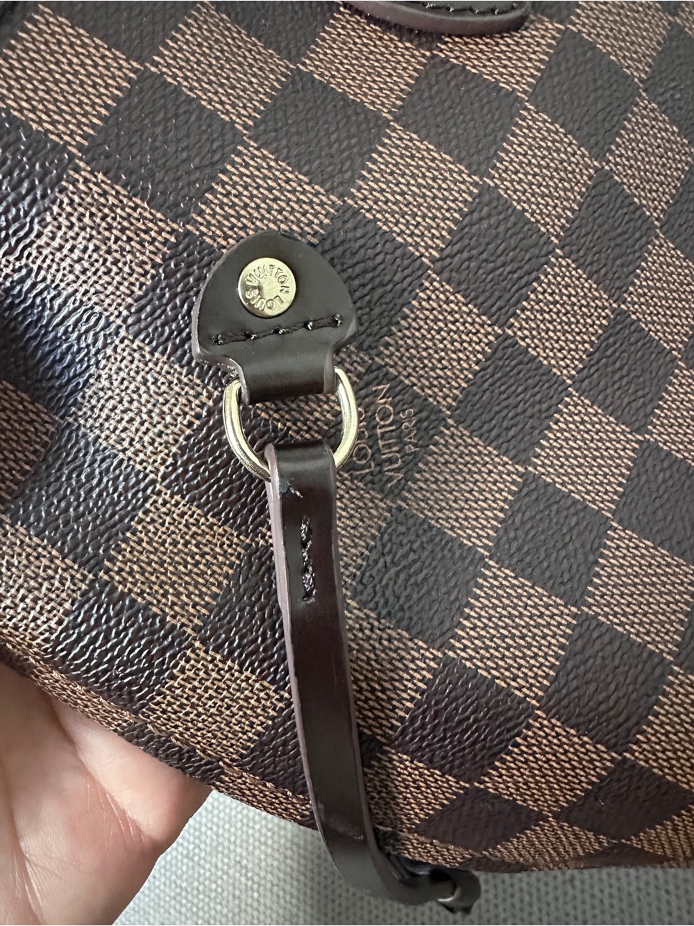Louis Damier Ebene Neo Neverfull MM Tote Bag - Picture 10 of 10